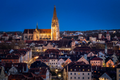 Regensburg vom Dreifaltigkeitsberg aus gesehen