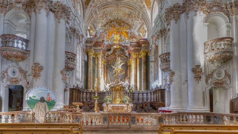 Altar der Asamkirche in Rohr