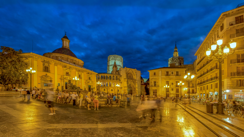 Plaça de la Reina